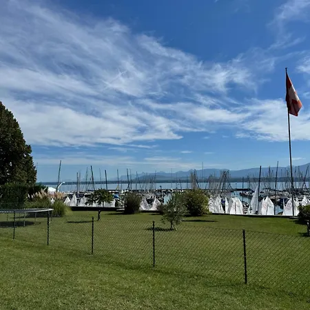 Superbe Maison Avec Vue Imprenable Sur Le Lac Versoix Exterior photo